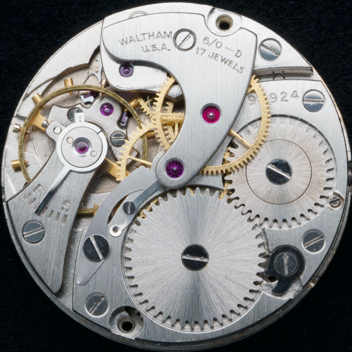 Waltham Watch Co La Clinique Horlog re Service et vente de